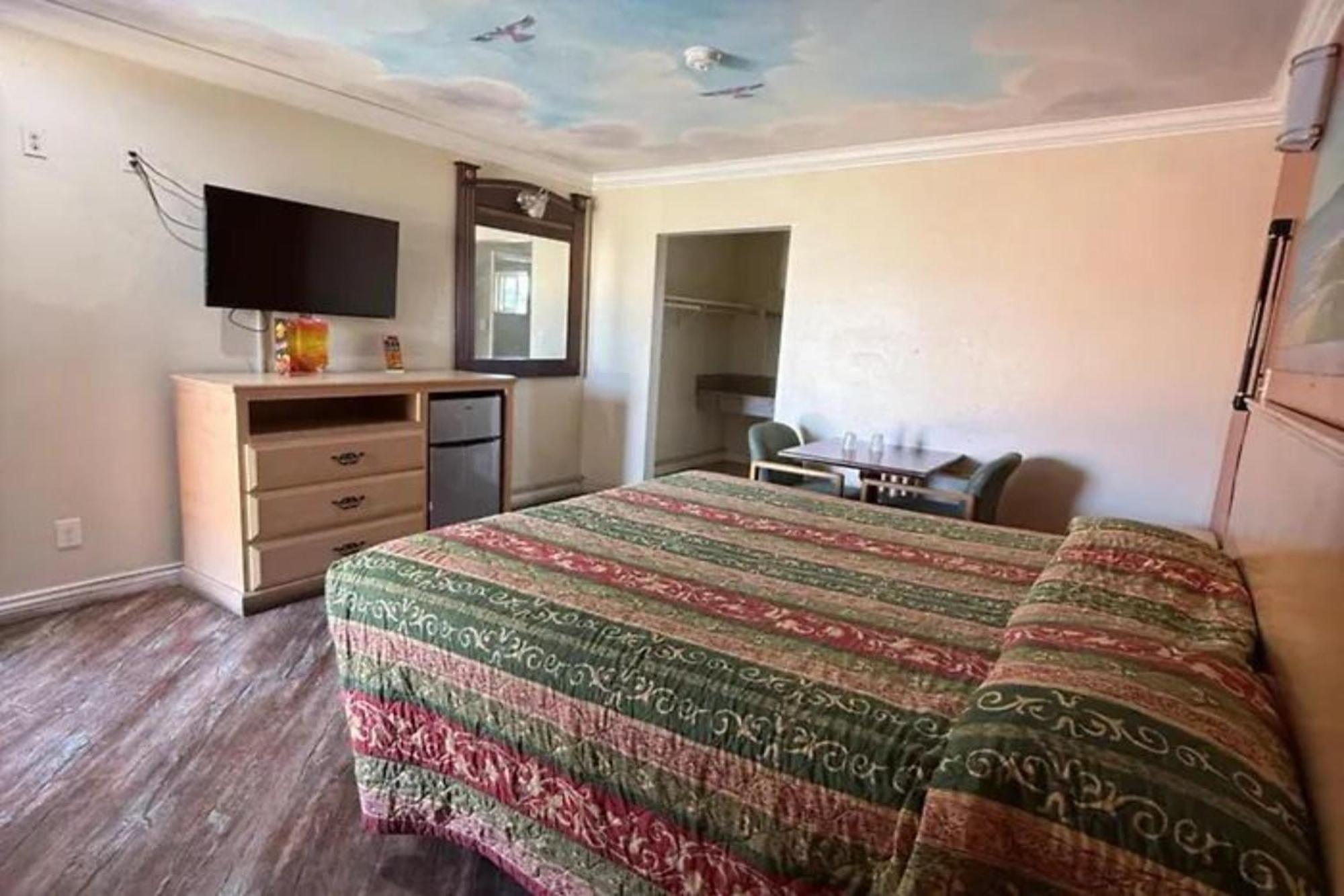 Robinhood Motel Anaheim West Luaran gambar
